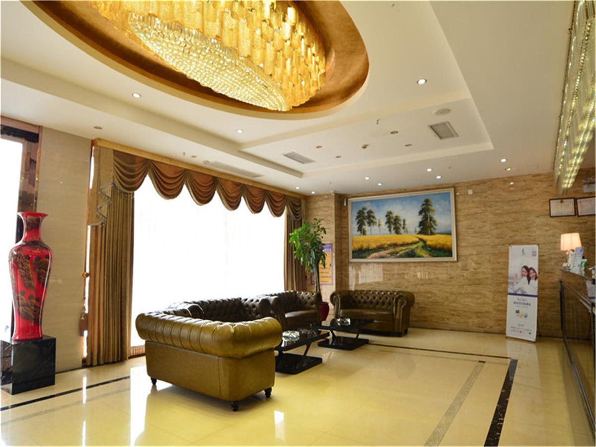 Lavande Hotel Wuhan Railway Station Ngoại thất bức ảnh