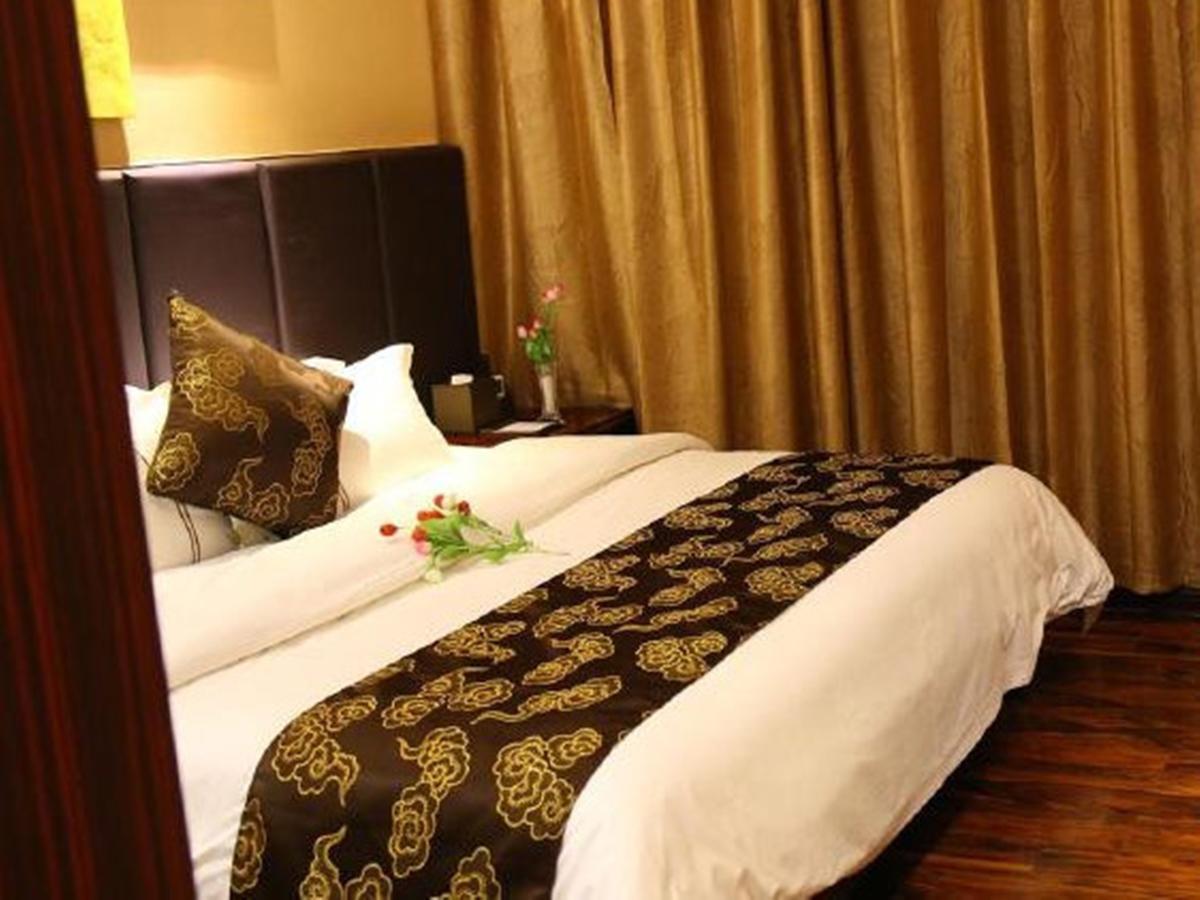 Lavande Hotel Wuhan Railway Station Ngoại thất bức ảnh